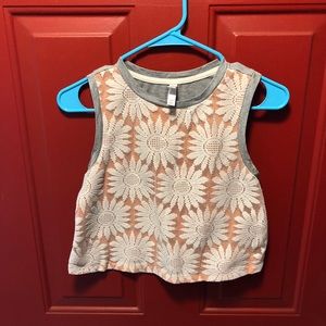 White and gray floral tank top daisy crop top